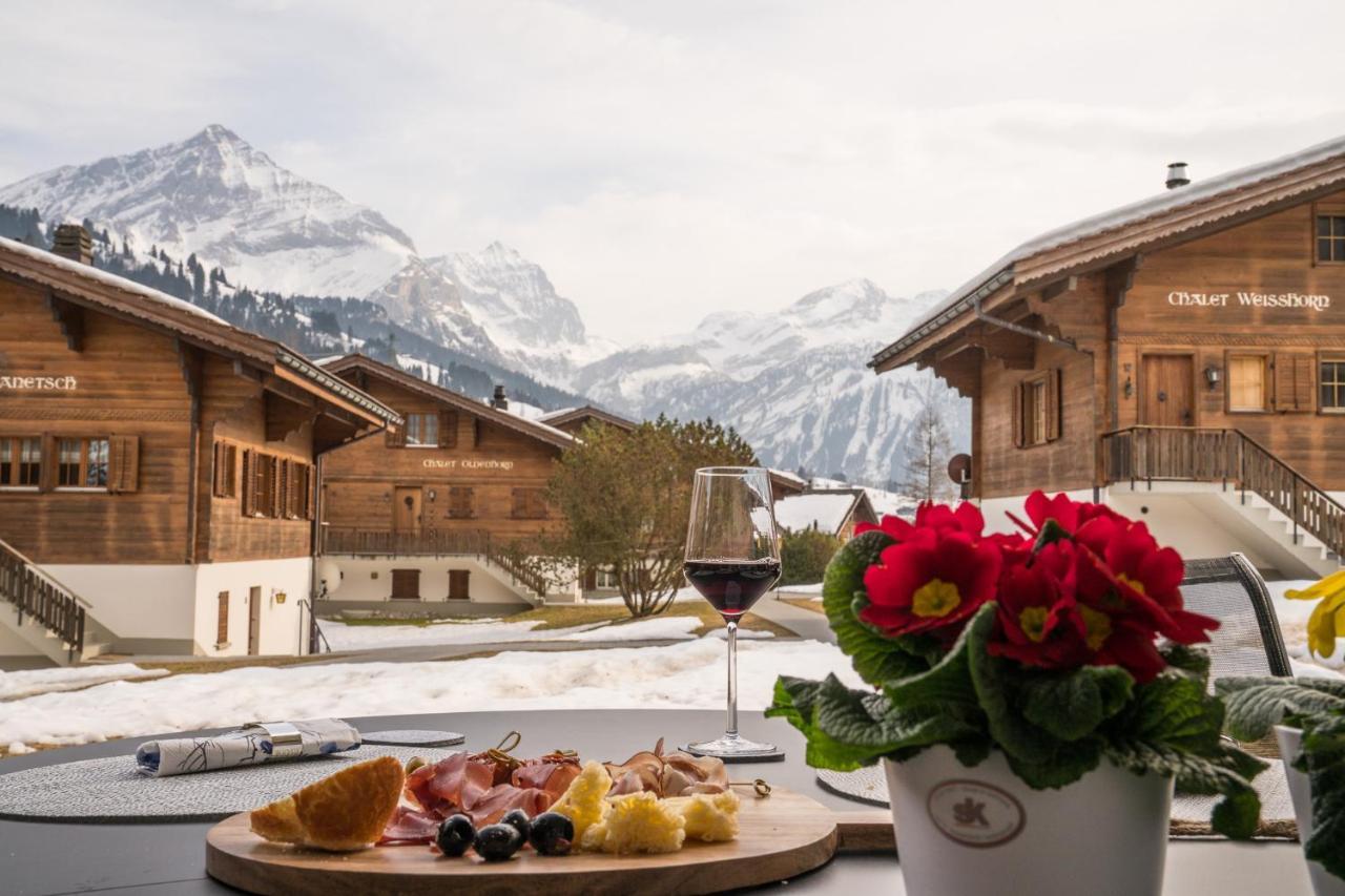 Chalet Spitzhorn - Your Peak Getaway - Private Terrasse & Gratis Parkplatz Gsteig Kültér fotó